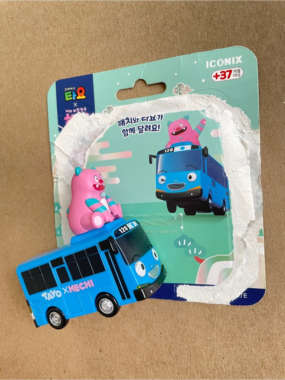 Tayo x Hechi Bus toy, blue pink
